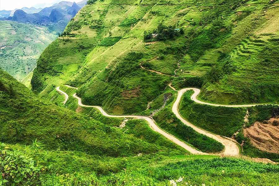 Ma Pi Leng pass - Vietnam adventure tours