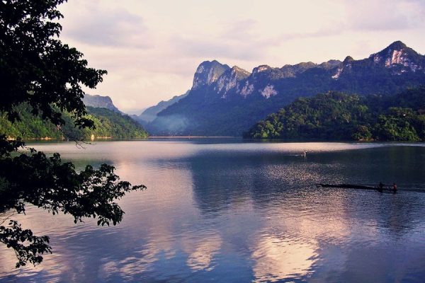 vietnam tours 5 days with babe lake